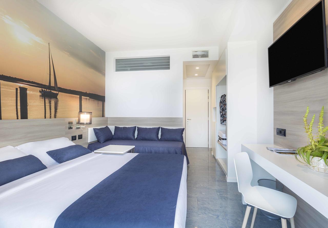 Hotel Parigi 비비오네 외부 사진