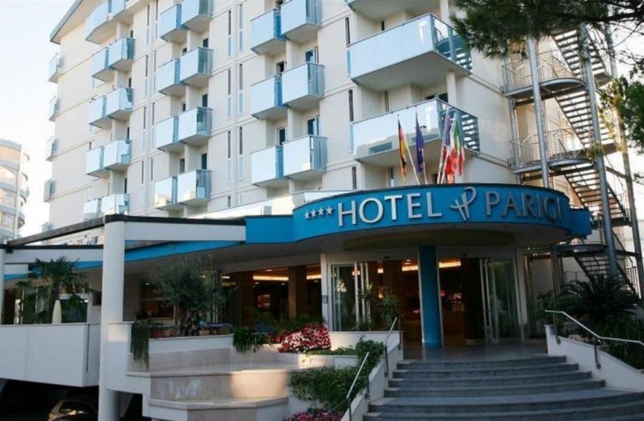 Hotel Parigi 비비오네 외부 사진