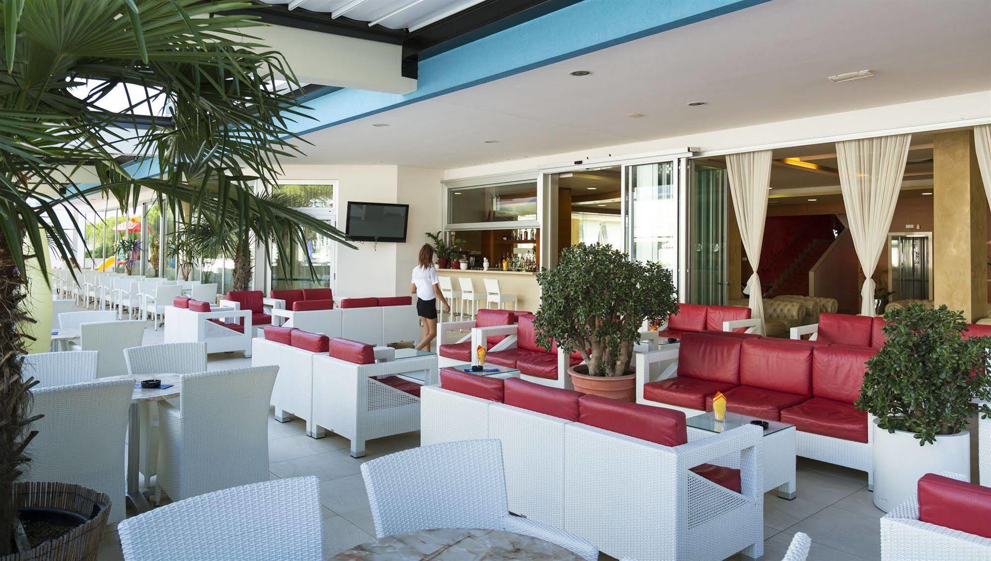 Hotel Parigi 비비오네 외부 사진