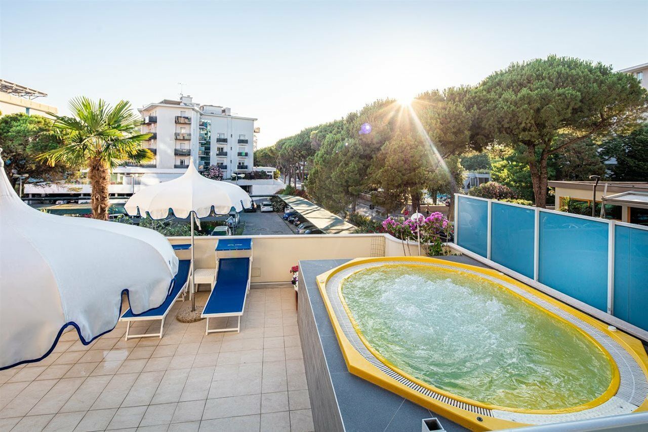 Hotel Parigi 비비오네 외부 사진
